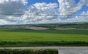 Maison Sur La Colline